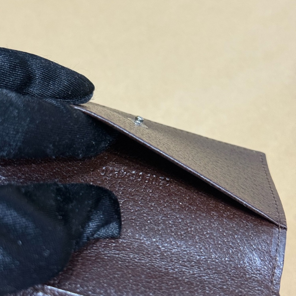 Gucci Monogram Card Holder - Picture 10 of 10